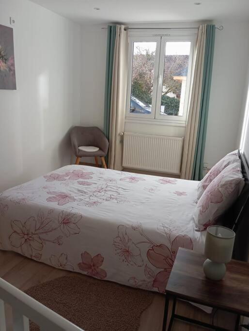 Appartement Cosy Avec Jardin Vaux-Sur-Seine Zewnętrze zdjęcie